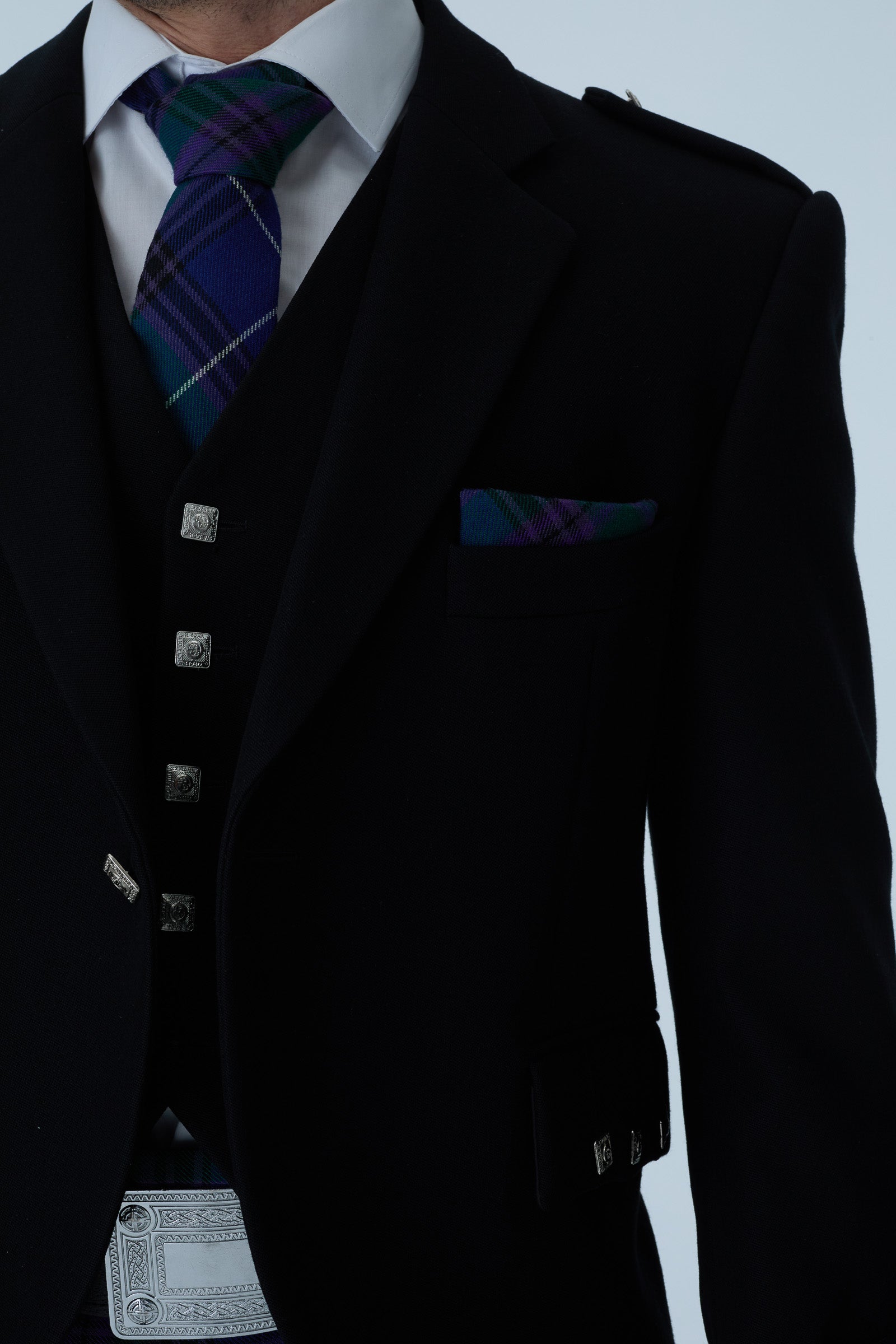 Argyll Jacket & Spirit of Bannockburn Kilt Hire Package