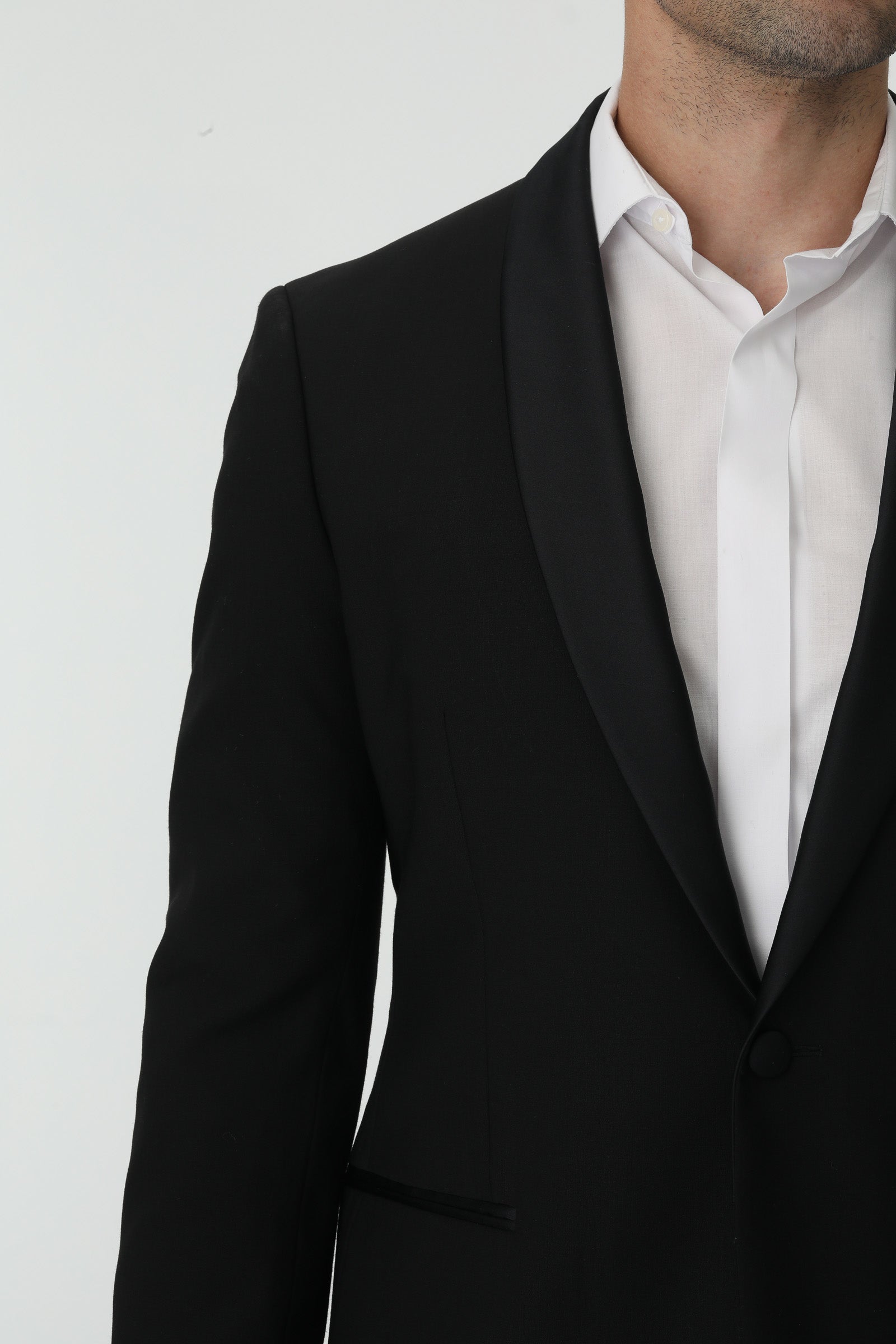 Black Slim Fit 2-Piece Tuxedo Suit