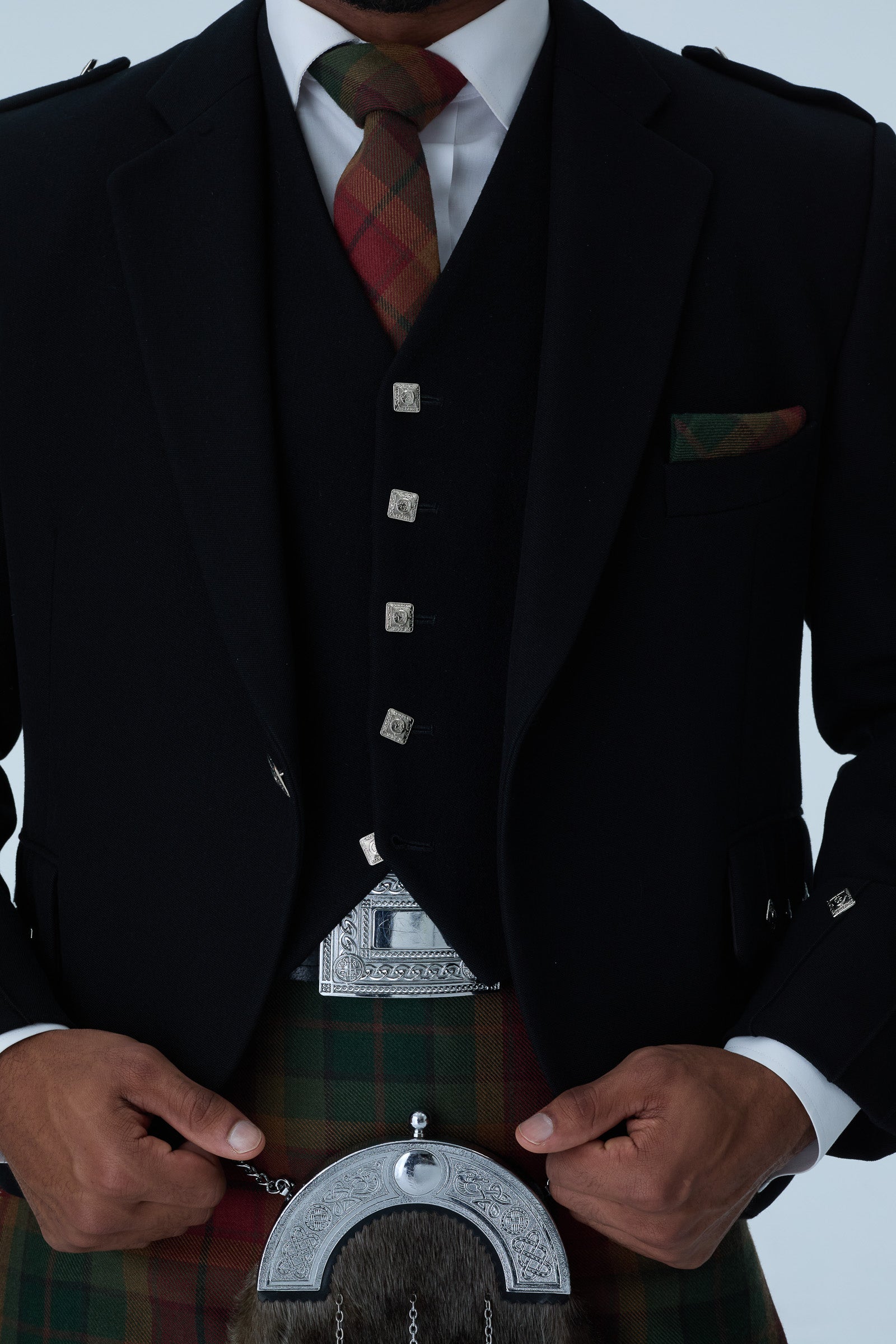 Argyll Jacket & Copper Haze Kilt Hire Package