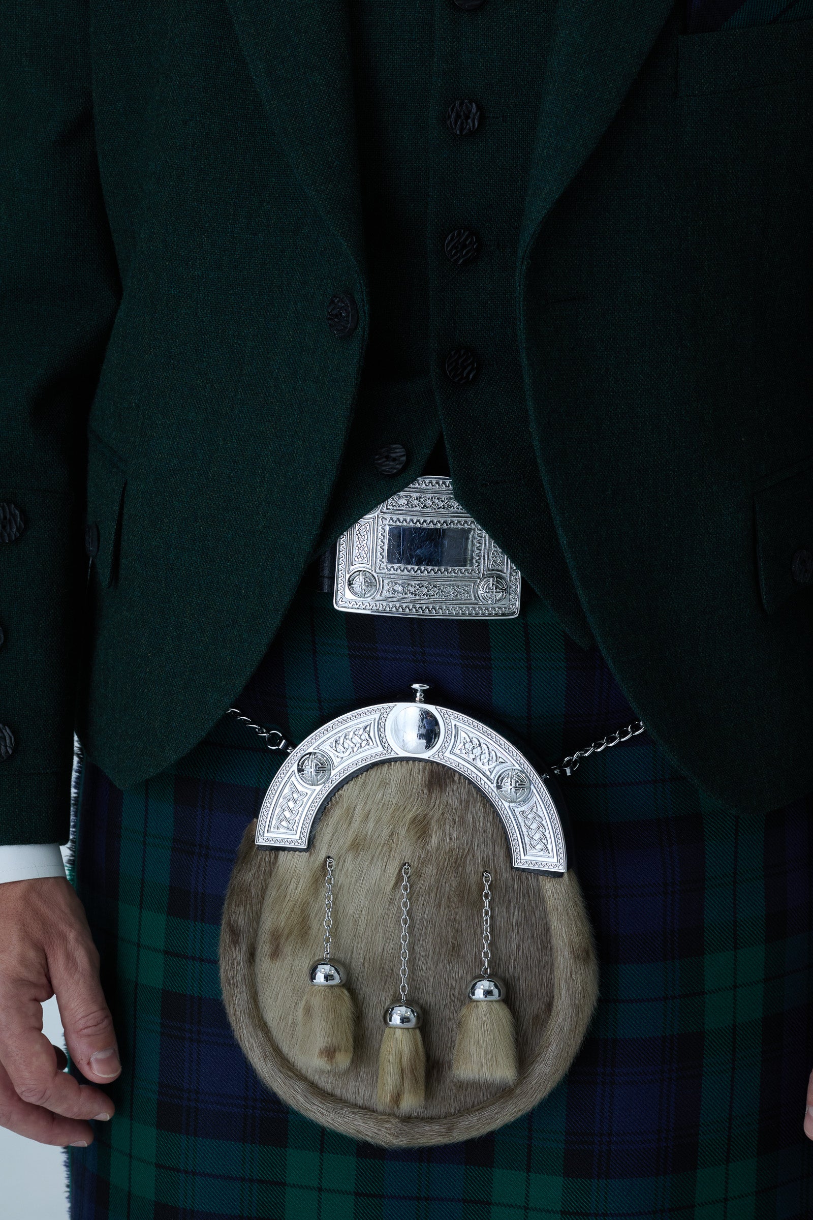 Green Tweed Jacket & Black Watch Kilt Hire Package