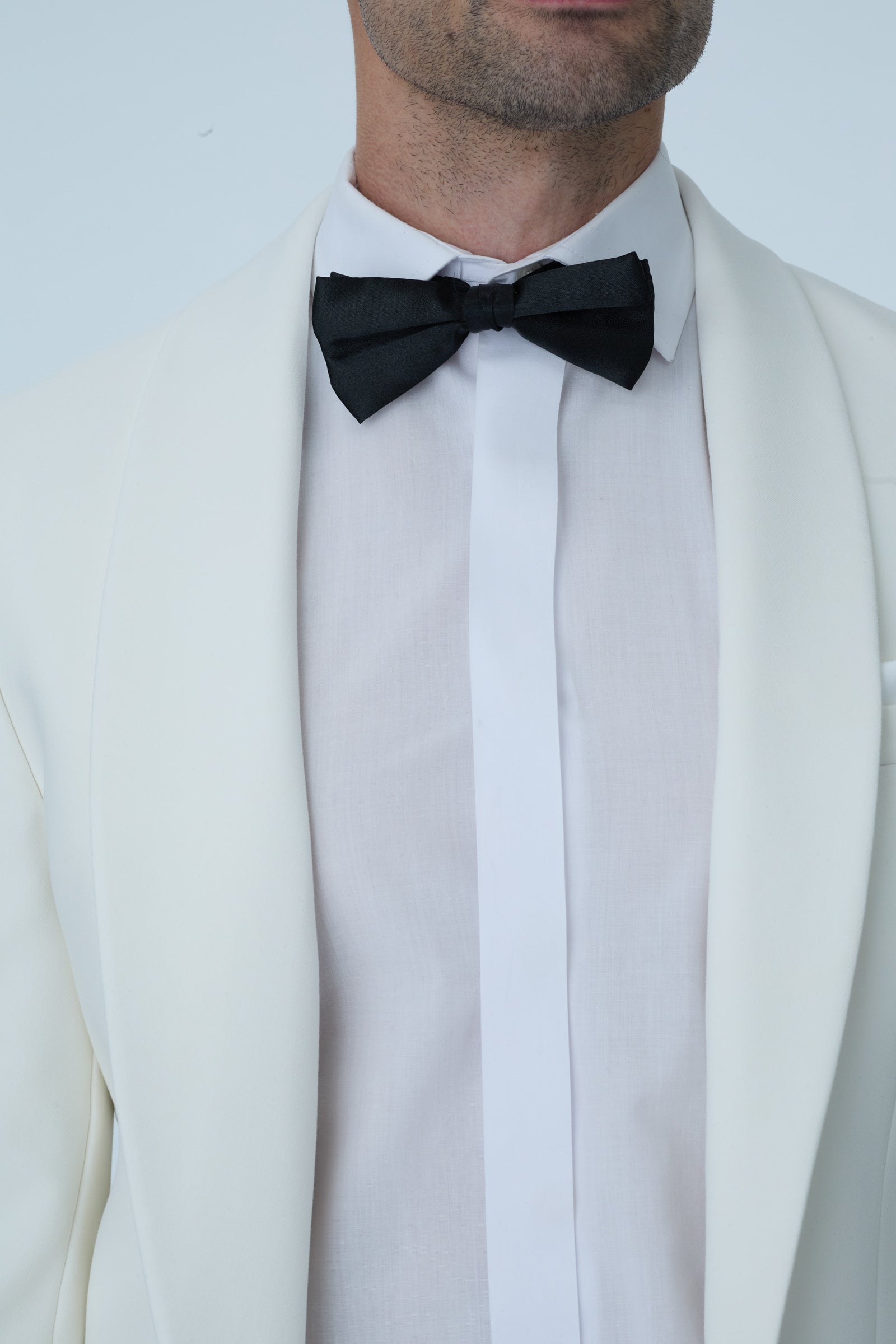 White Tuxedo Suit Hire Package